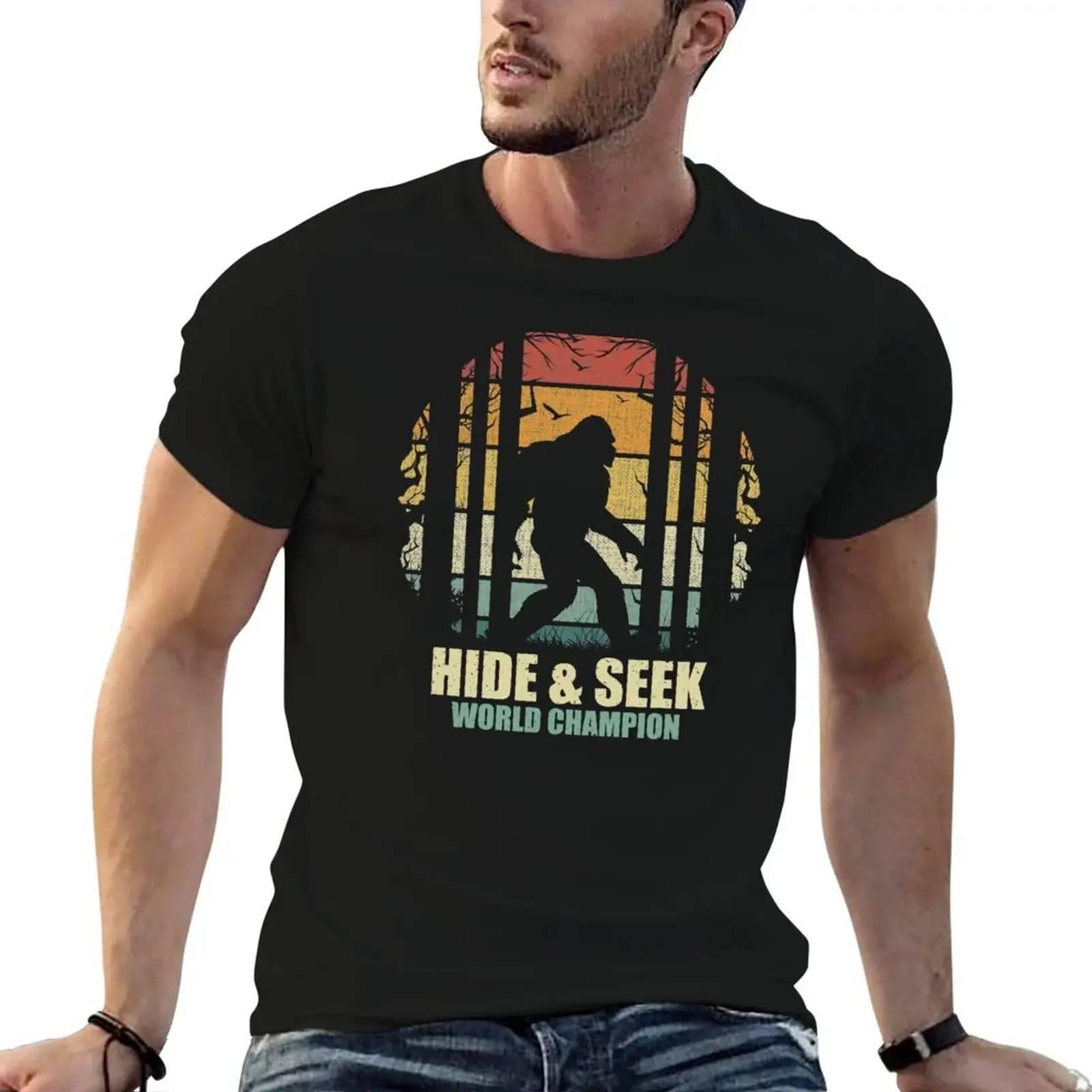 

Sasquatch bigfoot Hide seek world champion Bigfoot Retro Gift T-Shirt sports fans cute clothes T-shirts for men cotton