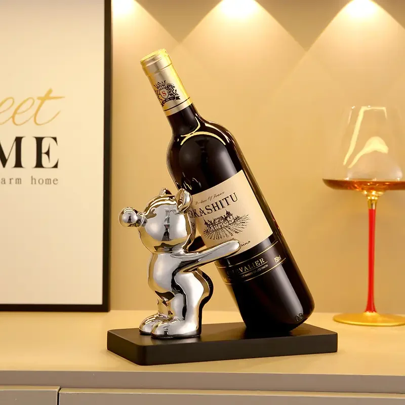 Bear wine rack cup holder home decoration, suitable for bars and restaurants, kitchen storage and storage, kitchen accessories.