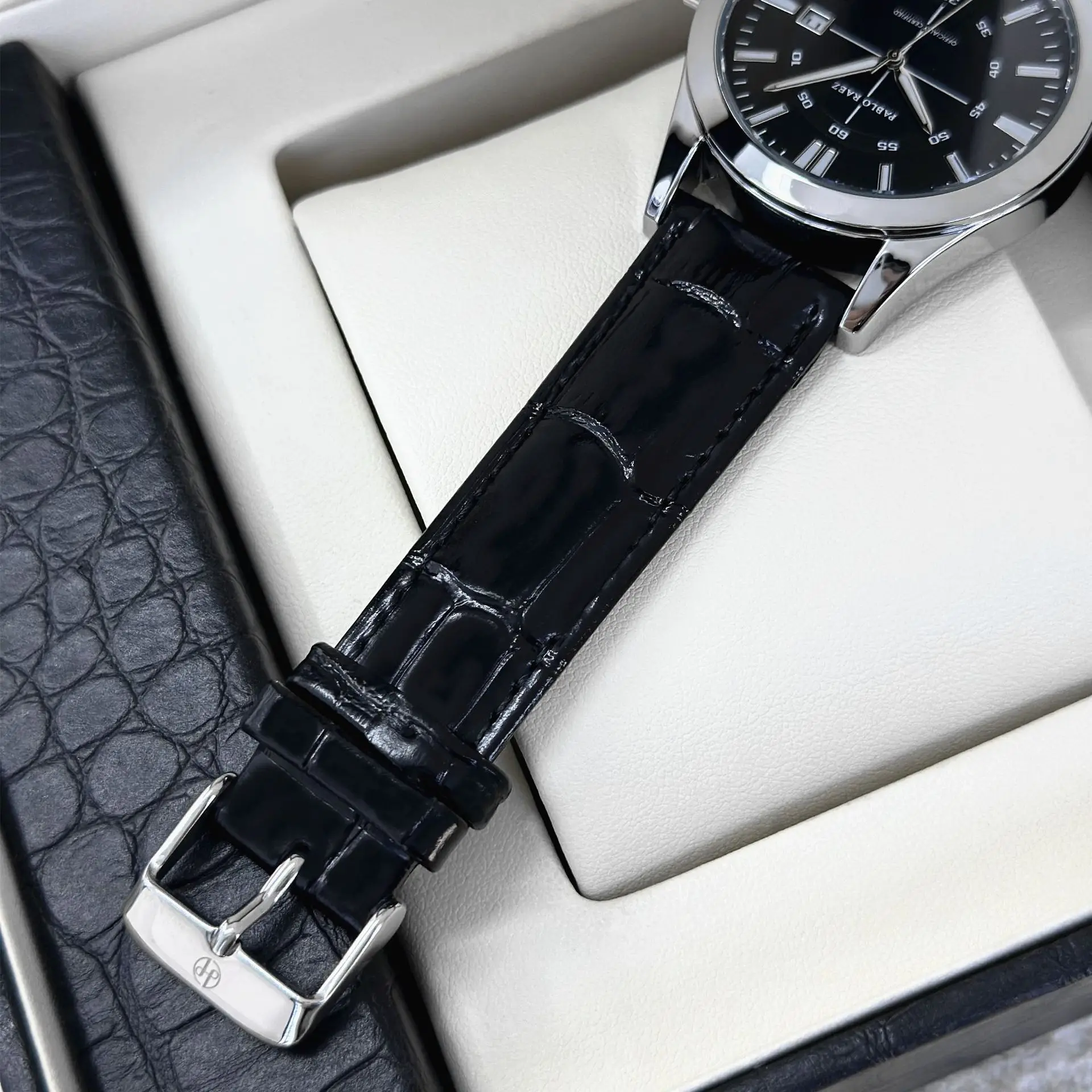 Мужские часы, брендовые деловые простые водонепроницаемые часы с календарем и кожаным ремешком, мужские кварцевые наручные часы (в комплекте с коробкой и запасной батареей)