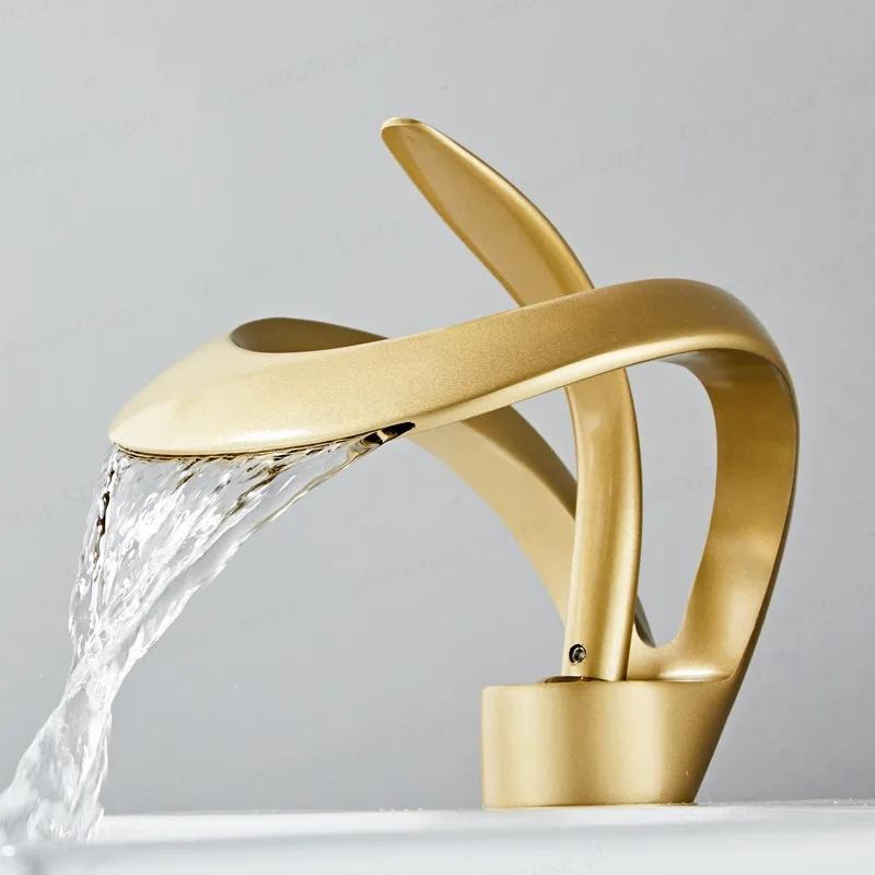 Rubinetto per lavabo stile cascata Rubinetto caldo e freddo in ottone creativo e personalizzato Rubinetto per lavabo da appoggio per bagno Rubinetto monocomando