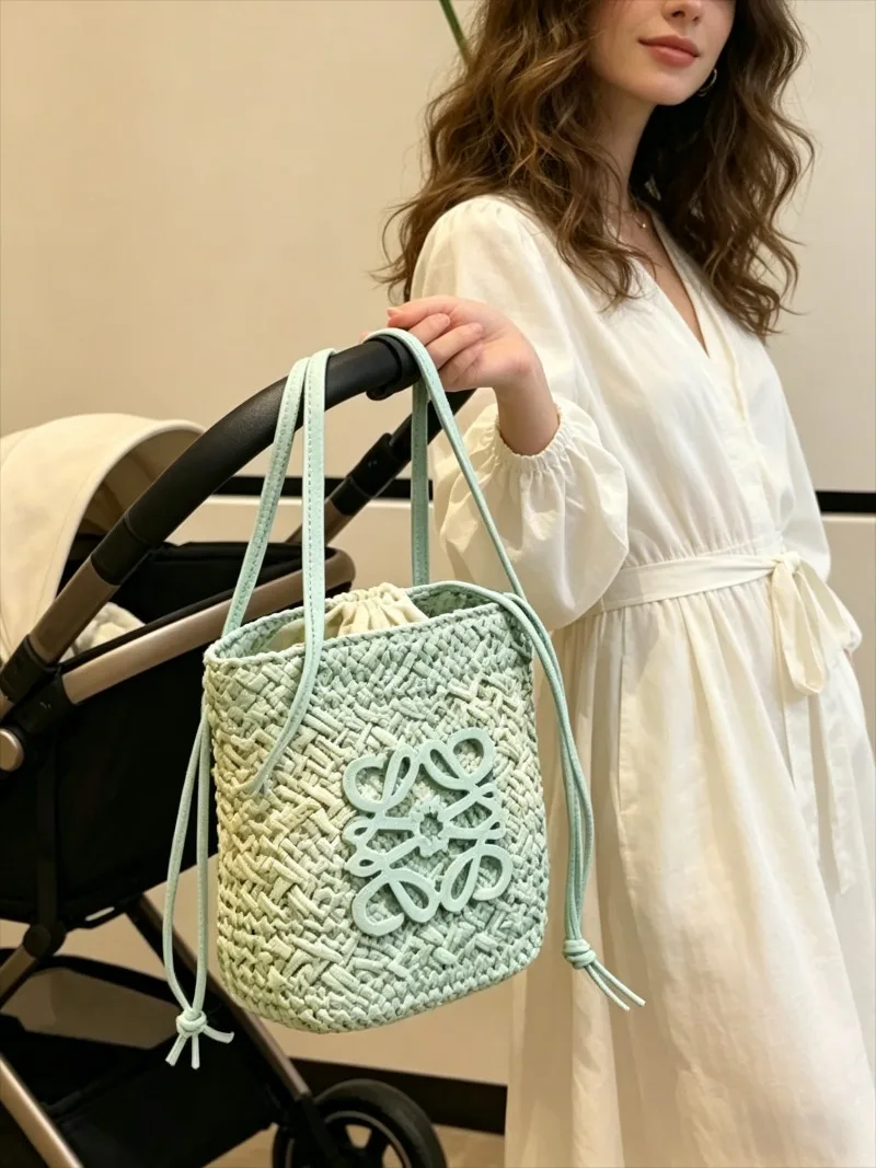 

Luxury Vintage Women Handbag Simple Leather Elegant Casual Crossbody Messenger Tote Bag for Daily Wear