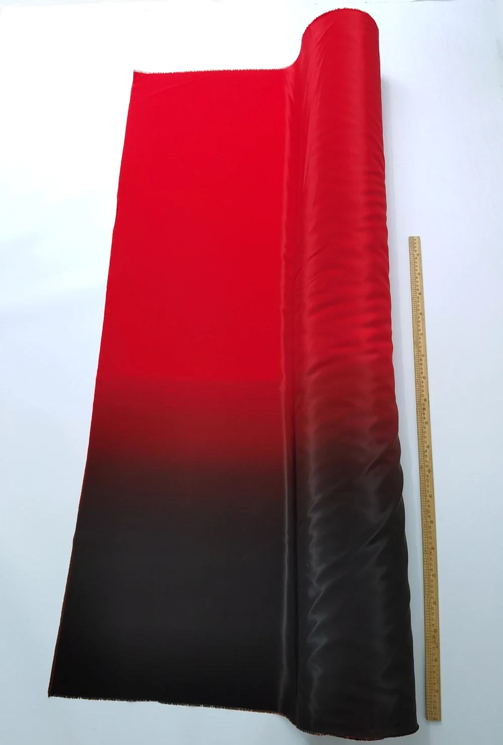1 Meter X 1,5 Meter Glänzendes Tanzbühnenmaterial Rot-Schwarz Ombré Stoff Koshibo Nicht-Transparent – Detail 4