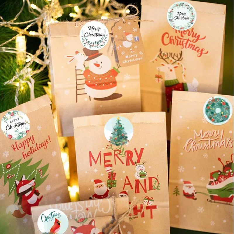 24pcs/Set Kraft Paper Bags with Stickers Snowflake Cookie Food Bag Merry Christmas Candy Gift Bag Xmas Decoration Packing