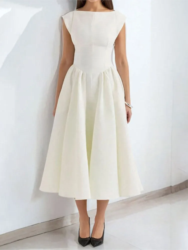 Summer French Fashionable Women's Temperament Solid Color High Waist Sleeveless Back Hollow Dress for Slimming