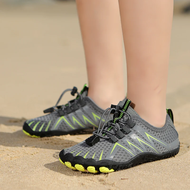 Kids Barefoot Water Shoes Lightweight Breathable Soft Wear-resistant Non-slip Swimming Diving Quick-drying Outdoor Beach shoes