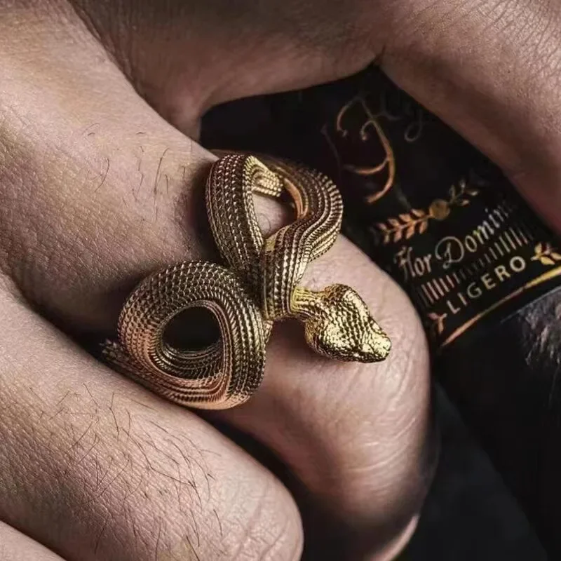 Vintage Punk Style Dragon Scorpion Cigarette Holder Ring for Men, Personality Men's Finger Ring, Party Ring image 2