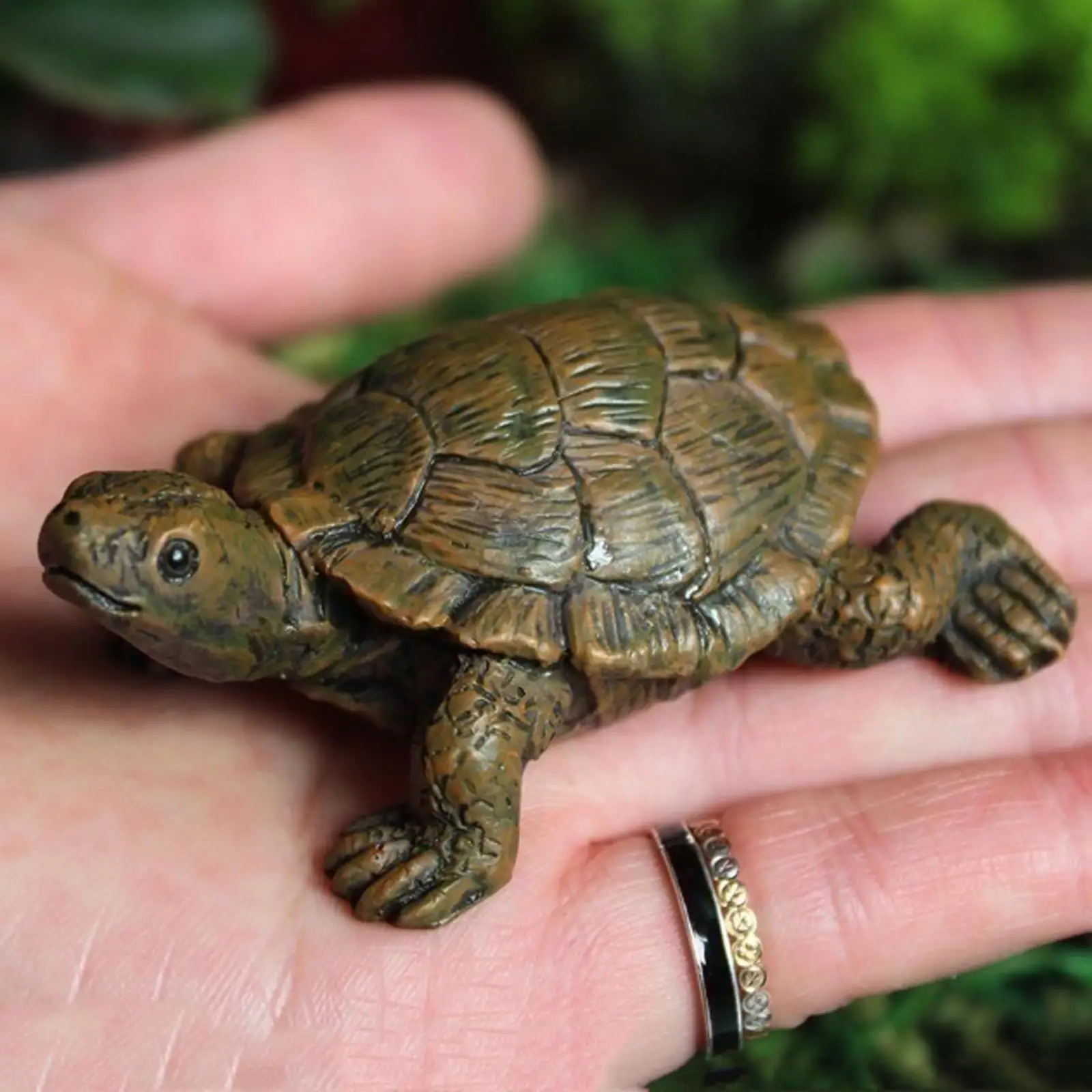Turtle Statue Home Decor Resin Animal Figurine Yard Decoration Garden Decoration for Farmhouse Landscape Bedroom Outdoors Lawn