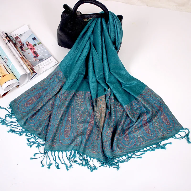 Luxurious Cashew Jacquard Big Paisley Pashmina Boho Women\'s Shawls Muslim Head Wrap Ladies Winter Ethnic Fringed Travel Scarves