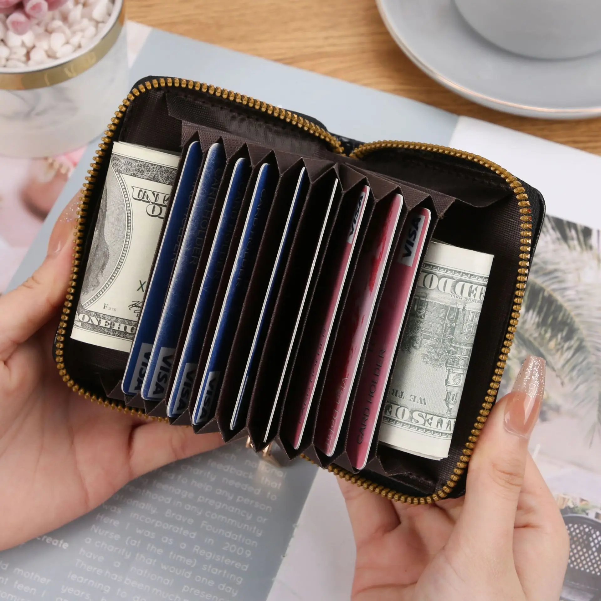 Vintage Small Women Crocodile Card Holder Wallets Leather rfid Zipper Coin Purse Credit Card Holder Driver's License Card Case