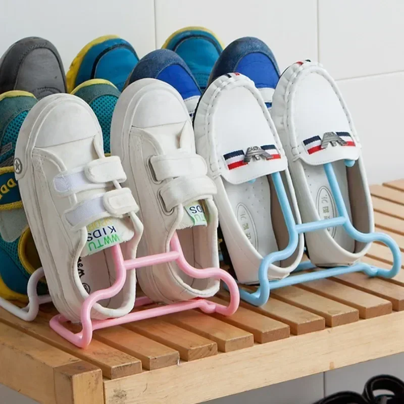 1pc Multifunctional Hanging Shoe Organizer Space Saving Drying Shoe Holder for Kids Household Entryway Storage Rack view 2