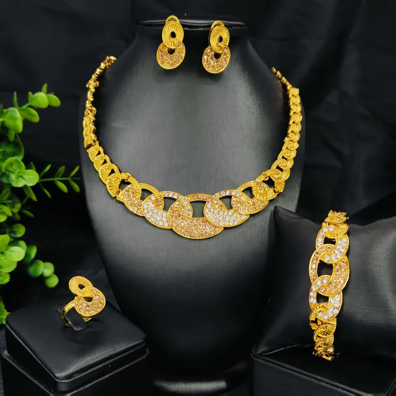 

Sunnice African Hot Selling 24K Alloy Gold Plated Bridal Jewelry Set Necklace Large Size Earrings Big Ring Bracelet 4in1Kit