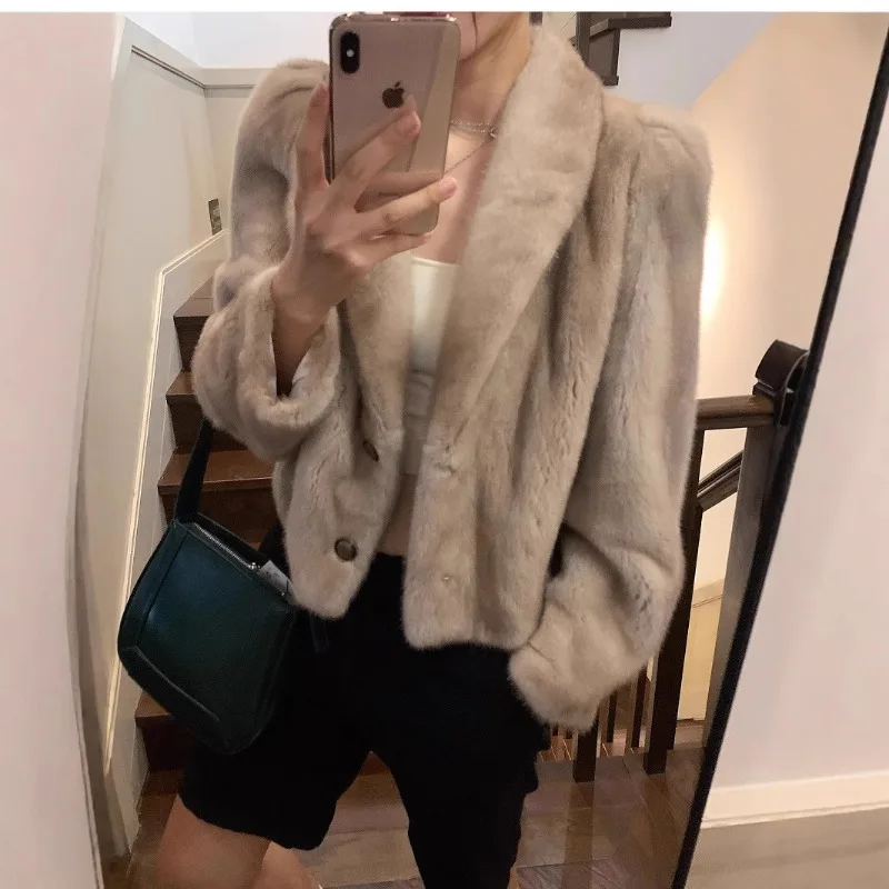 New Single Breasted Lapel Apricot Plush Coat Faux Mink Loose Solid Short Furry Jacket Fluffy Luxury Thick Faux Fur Jacket Casual