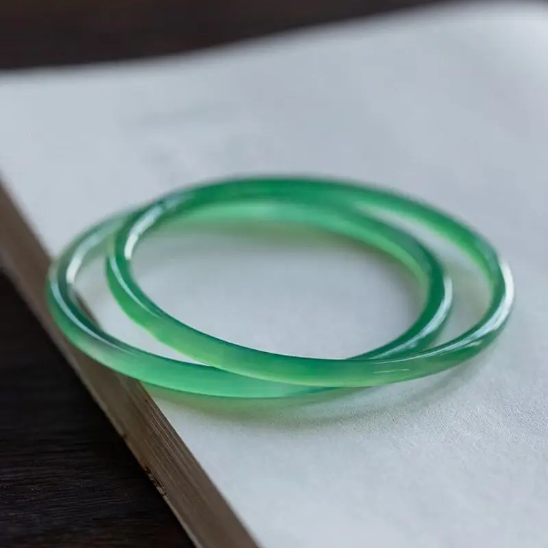 

Natural Ice Yang Green Agate Jingle Bracelet Chalcedony Girl Ice Beauty
