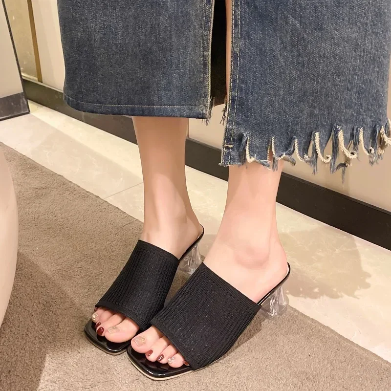 Women Slippers  Closed Toe Comfort Slippers Women Fashion Fly Weave Outdoor Sandals Women Medium Heel Slippers 2024