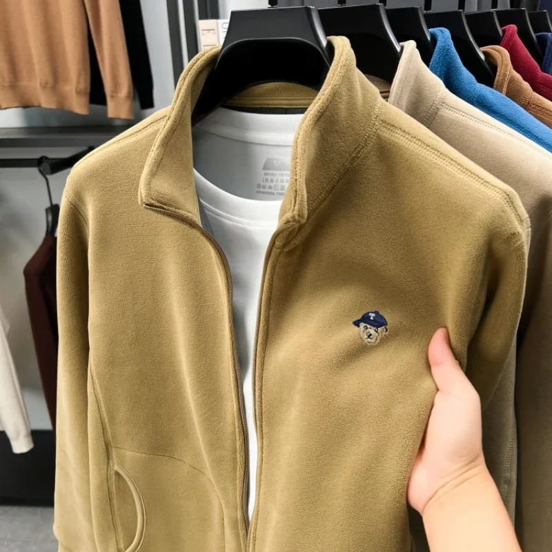 

High quality plush warm men's coat luxury brand embroidery autumn winter comfort pocket casual fashion stand up collar jacket