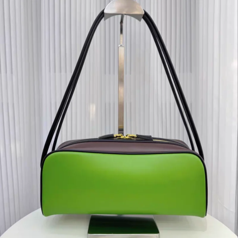 

Brand Luxury Shoulder Bag Texture Design Trendy Green Small Square Bag Fashion Leather Lady Contrast Color Commute Underarm Bag