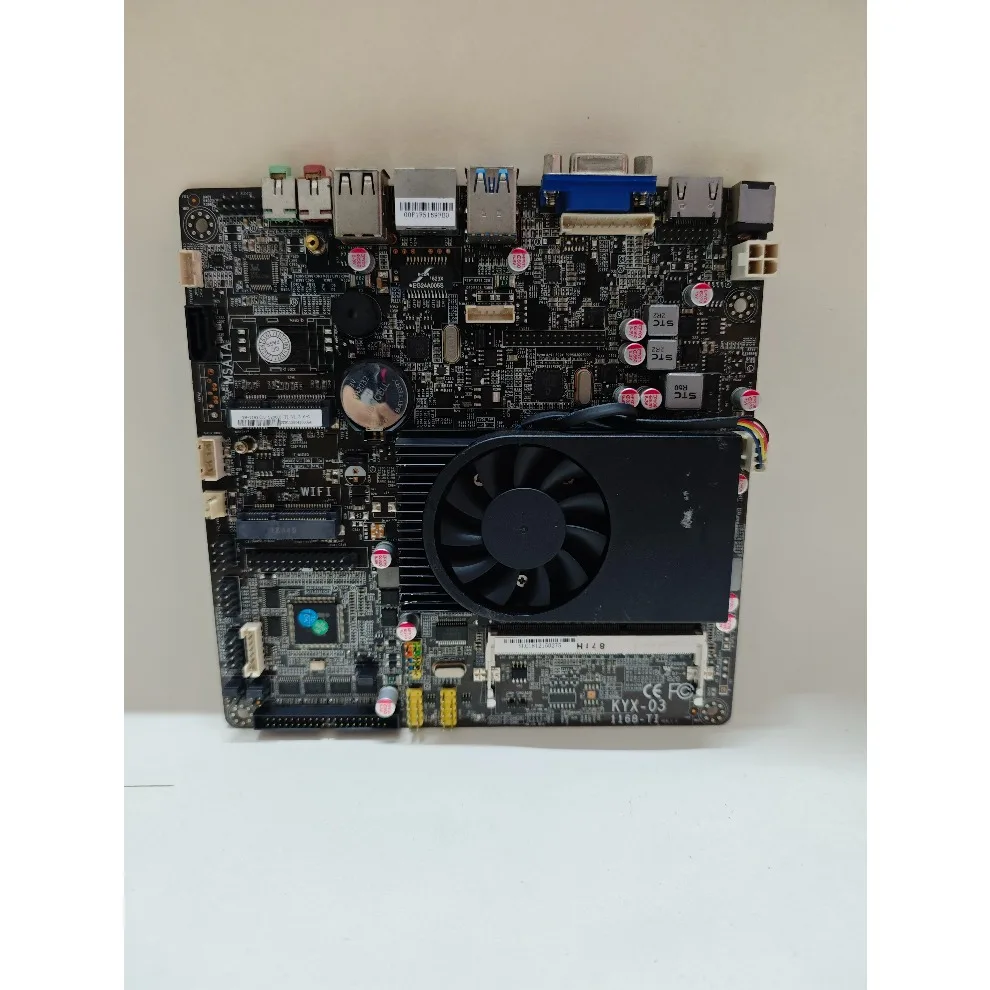 

Для рекламной машины 1168-TI3 YH-1168 I5-5200U, основная плата кассира POS-машины с LVDS LPT, 100% обнаружение.