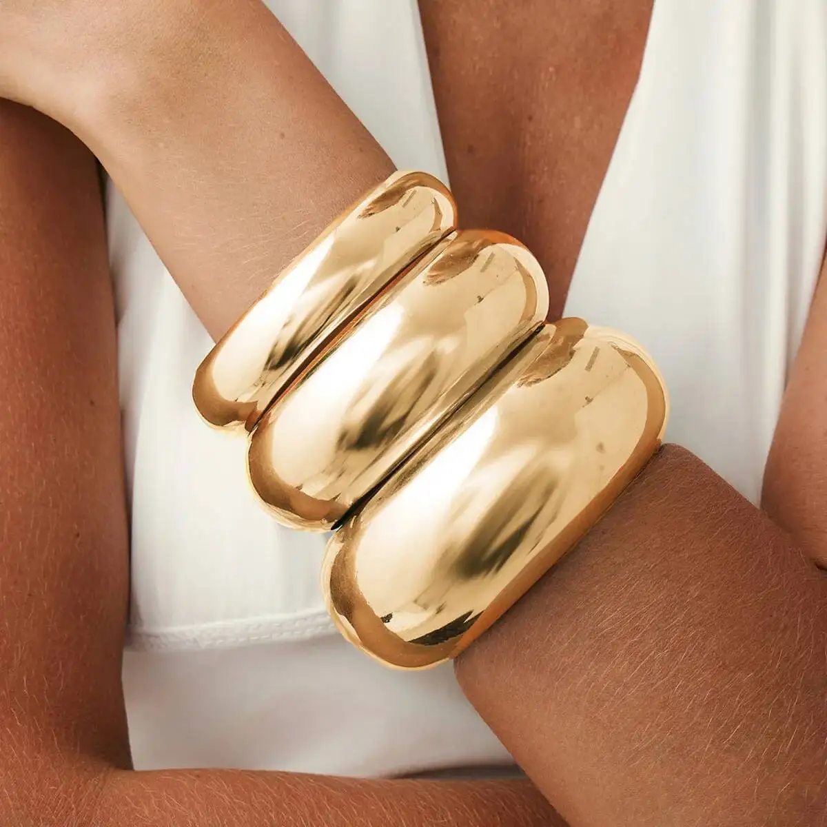 

3Pcs/Set Hip Hop Oversized Glossy Wide Bangles for Women Punk Round Circle Chunky Bracelets Steampunk Hand Jewelry Men