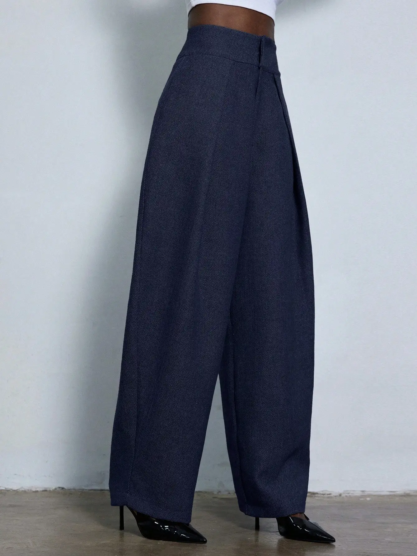 

Стильные плиссированные свободные брюки с широкими штанинами для женщин