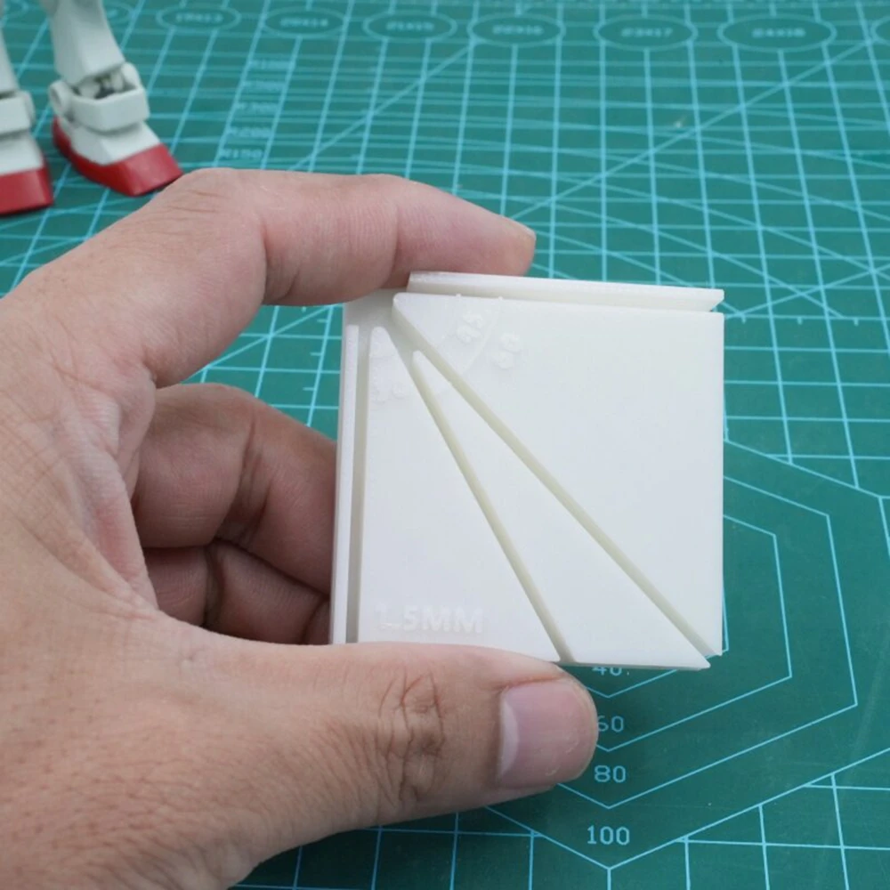 Model Glue Board Construction Aid Tool Connectors 30/45/60/90 DegreesSuitable for 1mm/1.5mm/2mm/2.5mm/3mm Board Model Scenes
