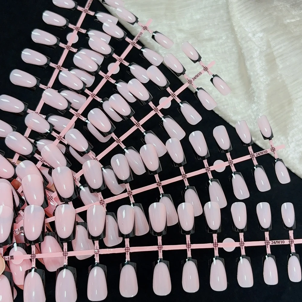 120 Stück Einfache Bunte French-Tip Kunstnägel in 12 Größen, Mittellange Quadratische Aufklebenägel mit Glänzender Vollabdeckung