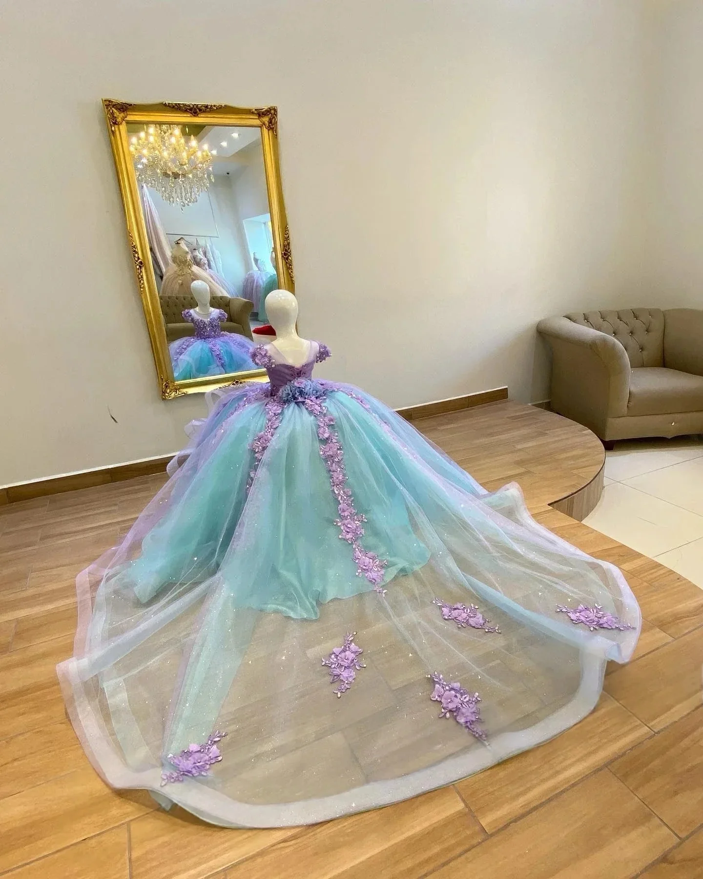 Flower Girl Dresses For Wedding Short Sleeve Floral Applique Floor Lenght Kids Party Birthday First Communion Gown Custom