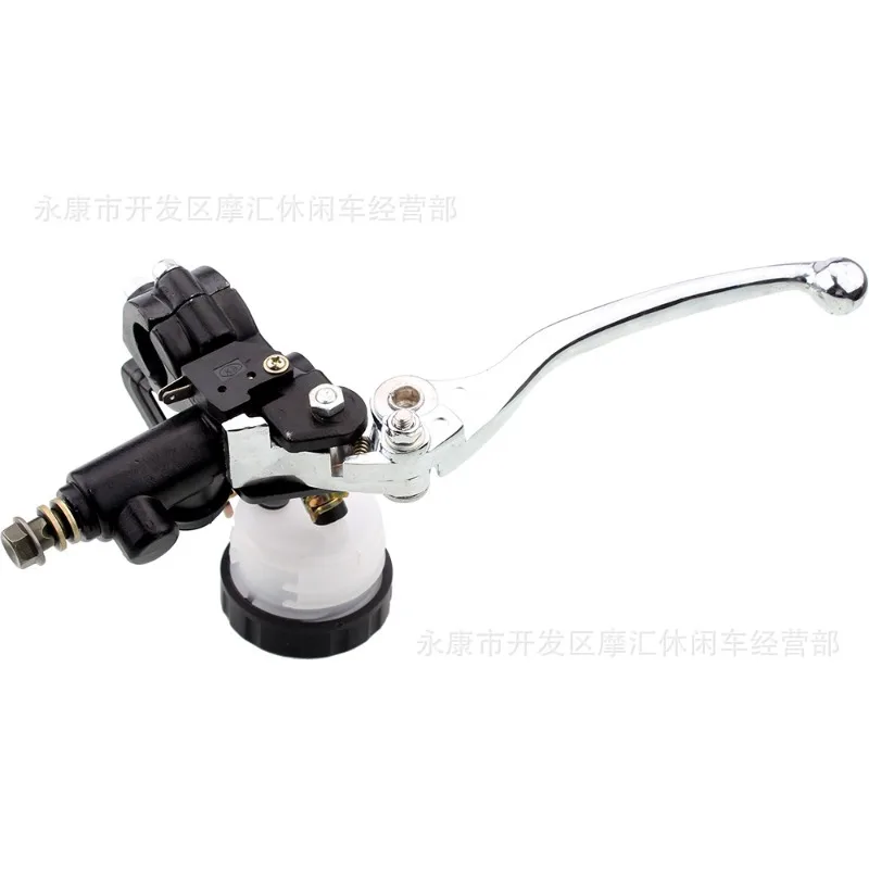 Suitable for Suzuki SUZUKI GSX-R125/150/250/400/600/750 SV650 Front Brake Pump view 3