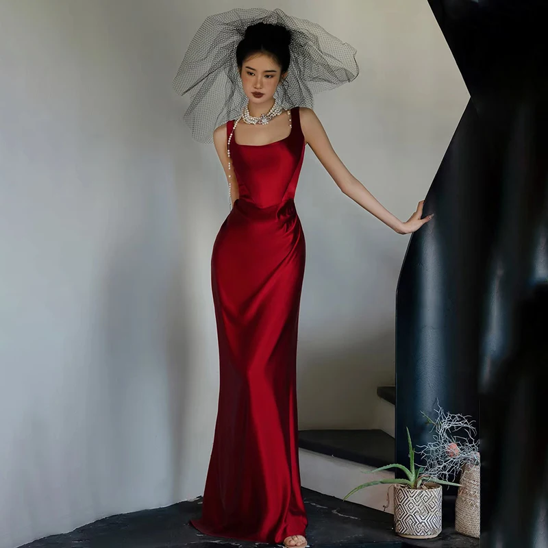 

Retro Wedding Dr Sexy Slim Fit Satin Gown with Strap for Banquet Par Evening Dr Red Color mid Waist Zipper Sle Long...