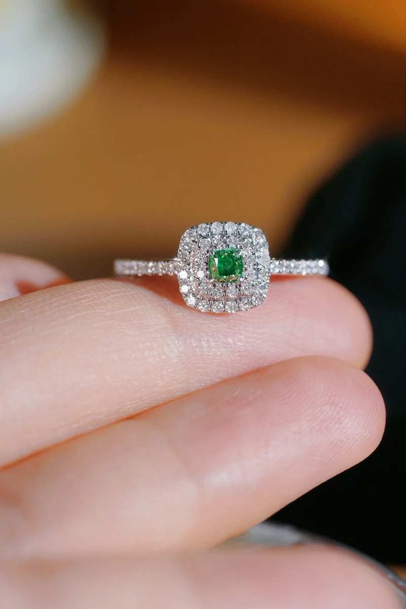 LUOWEND 100% 18K White Gold Rings Elegant Square Shape Real Natural Green Diamond Engagement Ring for Women High Wedding Jewelry