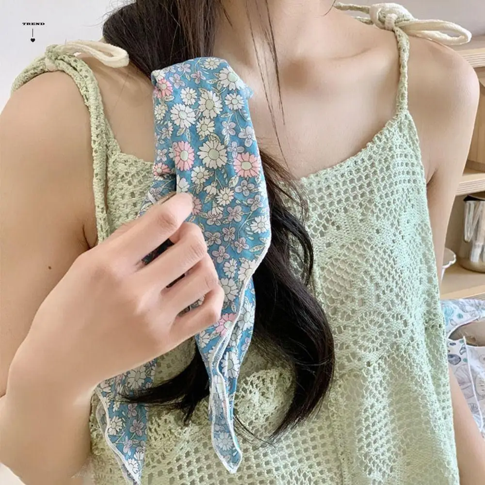 

Sweet Sunscreen Small Square Scarf Neckerchief Hair Band Headscarf Korean Style Clothing Accessories Printed Silk Scarf Girl
