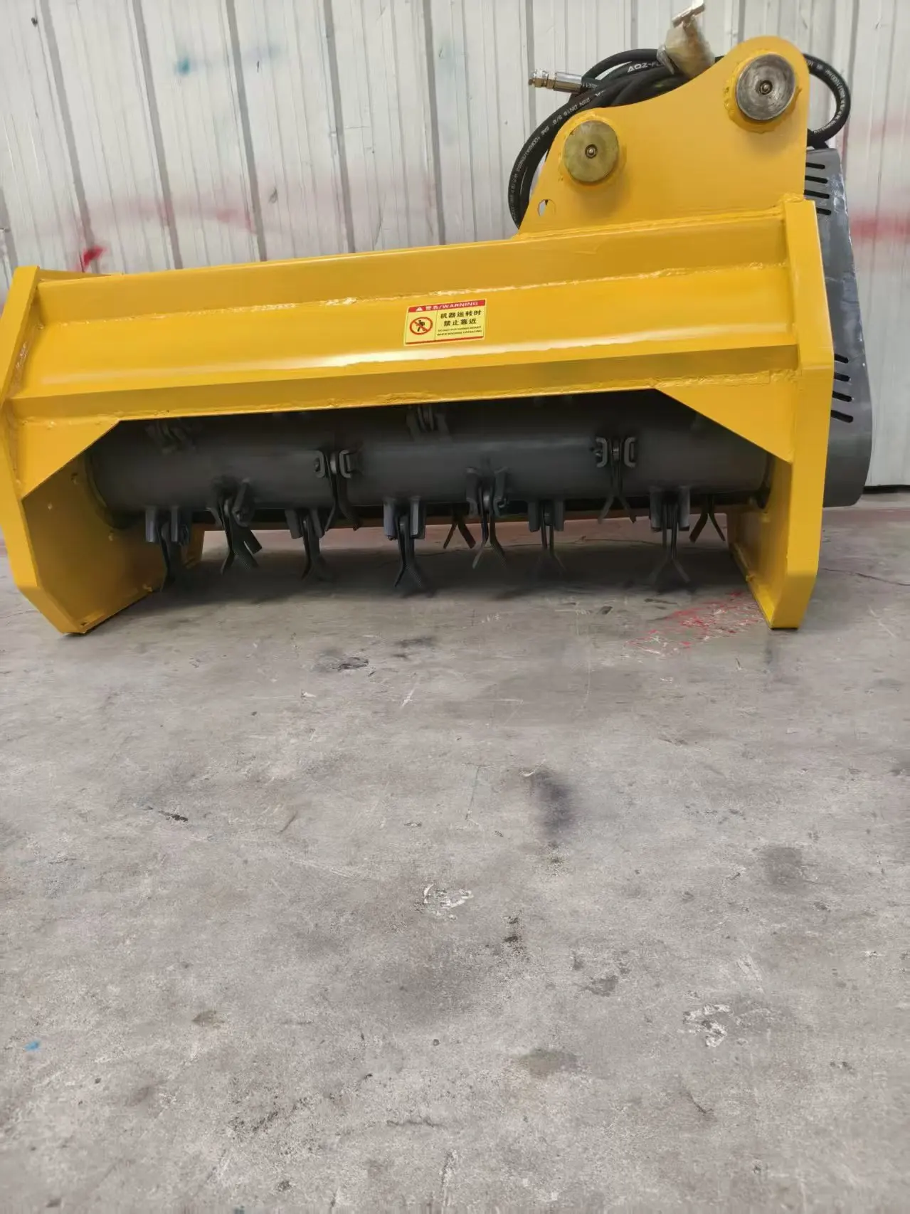 Excavator, Hydraulic Excavator, Lawn Mower, Lawn Mower, Hillside Weeder
