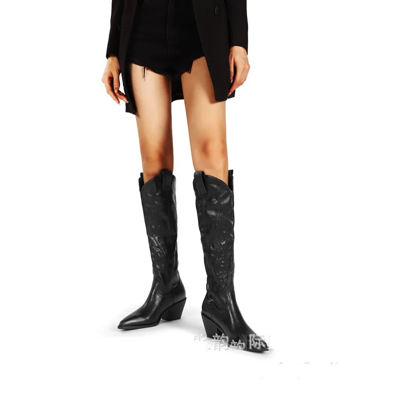 Botas vaqueras bordadas de cuero suave hasta la rodilla para mujer, Botas de chimenea de gran tamaño, tacón alto grueso, Botines de punta estrecha
