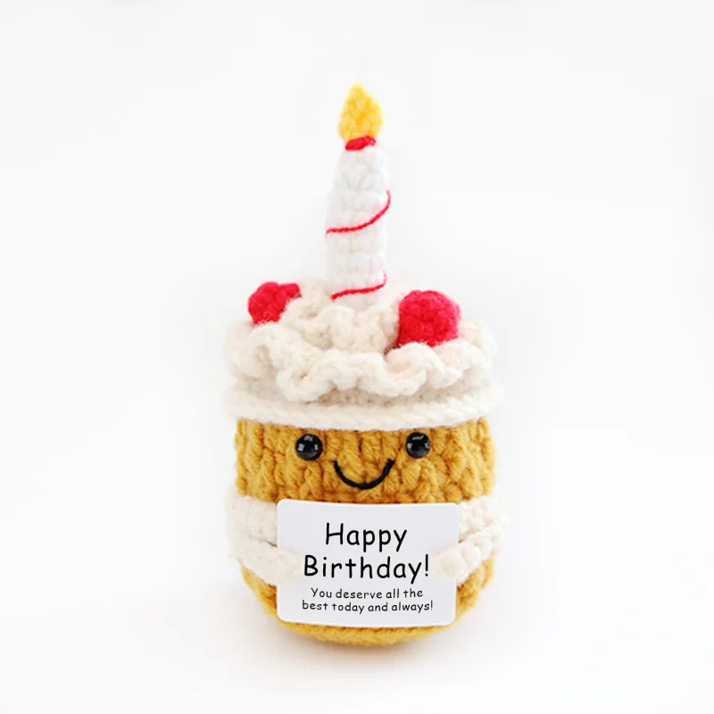 Handgefertigte gehäkelte Mini-Kuchenpuppe mit Dankeskarte „Happy Birthday“ ist perfekt für Geburtstagsgeschenke und Heimdekoration