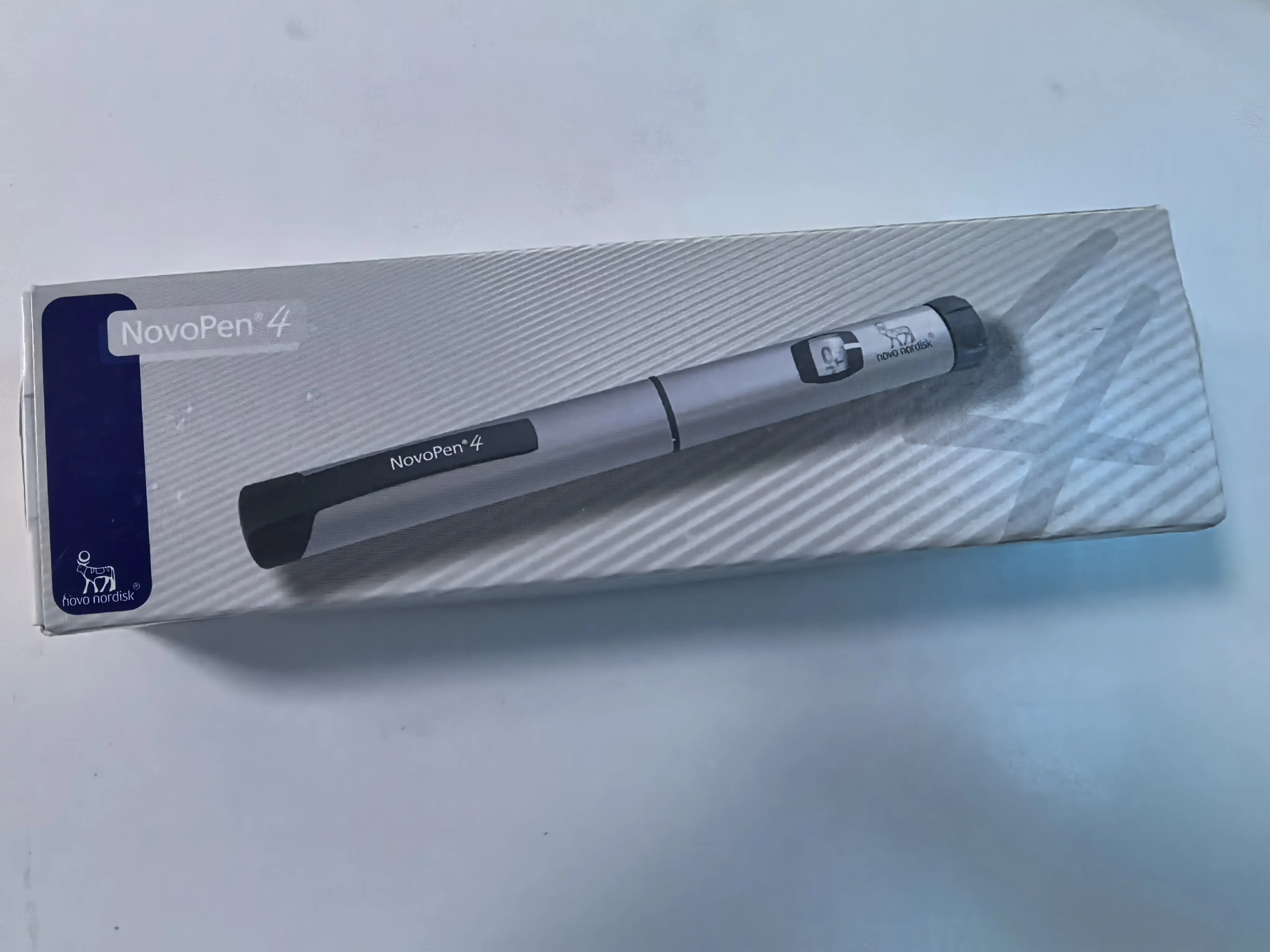 Novo Nordo and Pen 4 Insulin Injection Pen Painless Diabetes Syringe Novo Nordisk and Linguo and Sharp Pen（No box）