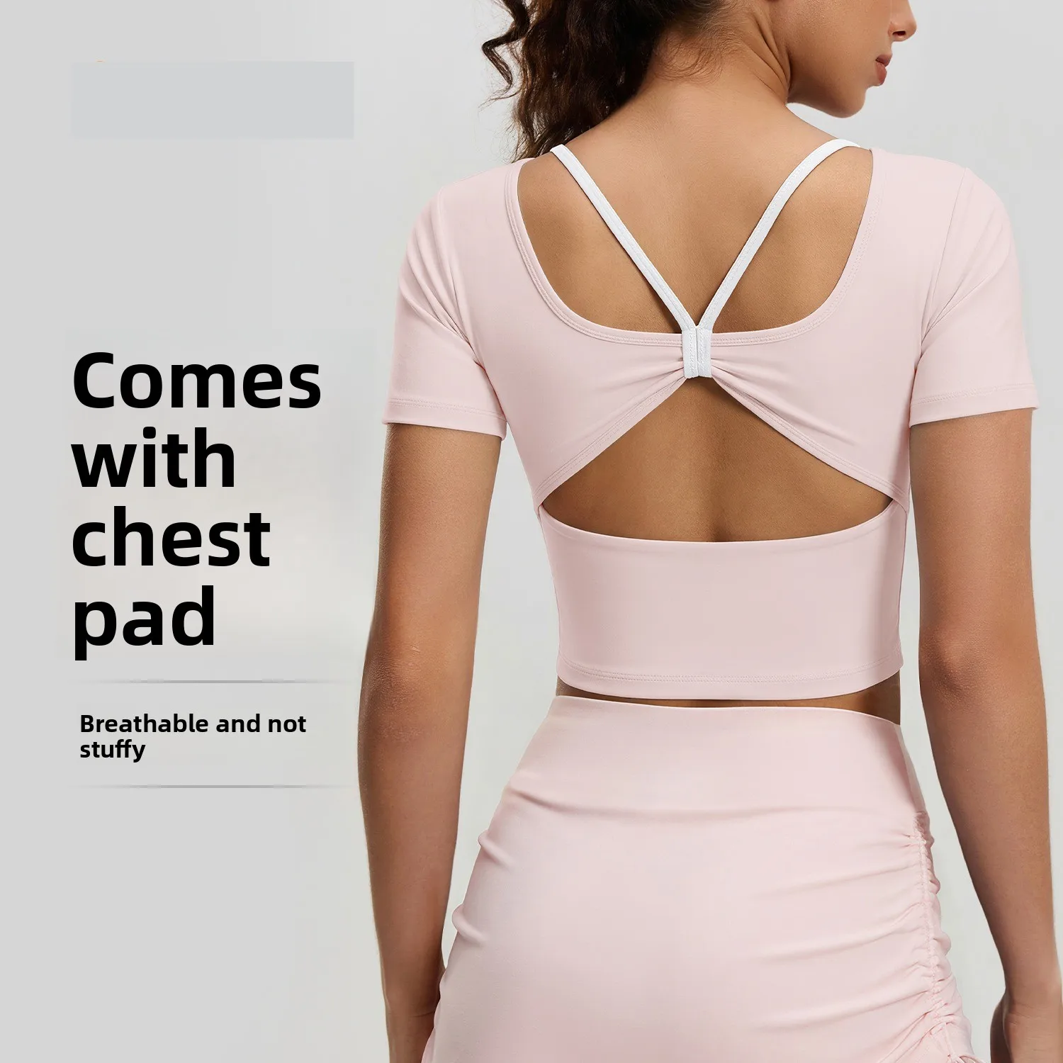 New Designed Yoga Vest with Butterfly Pattern At The Back Yoga Shirt Short Sleeve Cross Back Breathable Fitness Top with Bra Pad