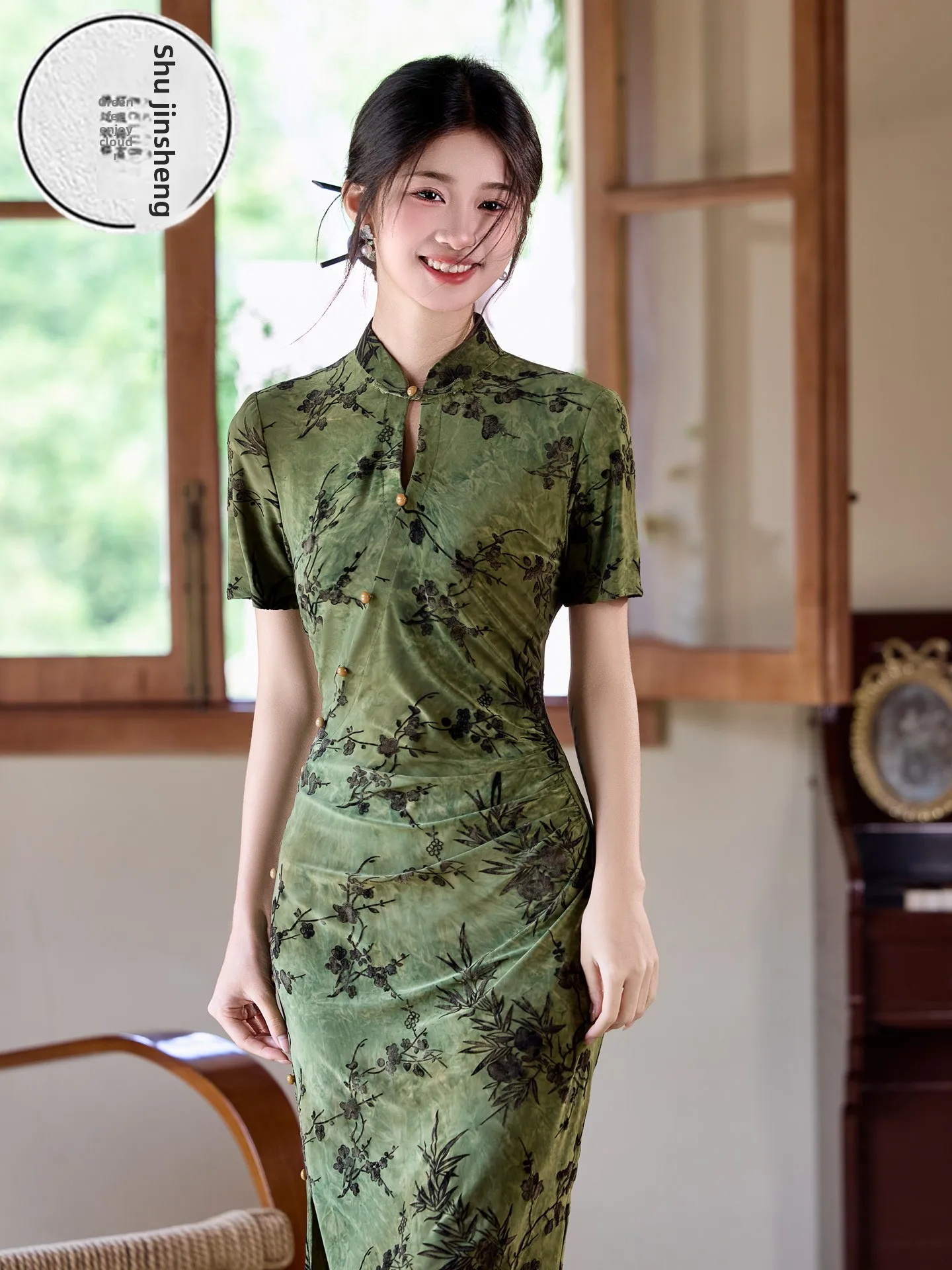 young-women's-new-chinese-sle-embroidered-2025-summer-high-end-retro-design-sensation-breathable-polyester-fiber
