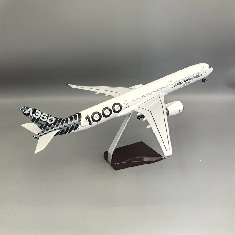 1/157 Scale 47Cm Model Diecast Resin Airplane A350-1000 Prototype XWB Airline Carbon Fiber With Light Collection Display Fans