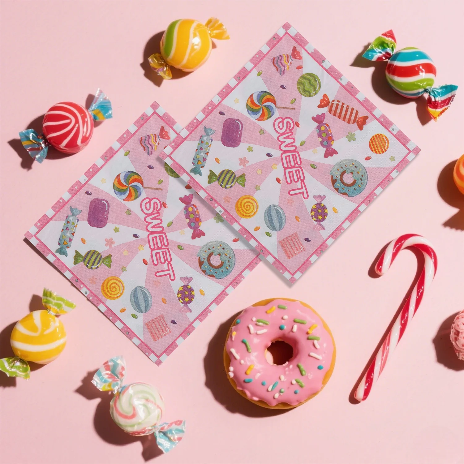 Рисунок 6 - Салфетки SWEET с принтом конфет