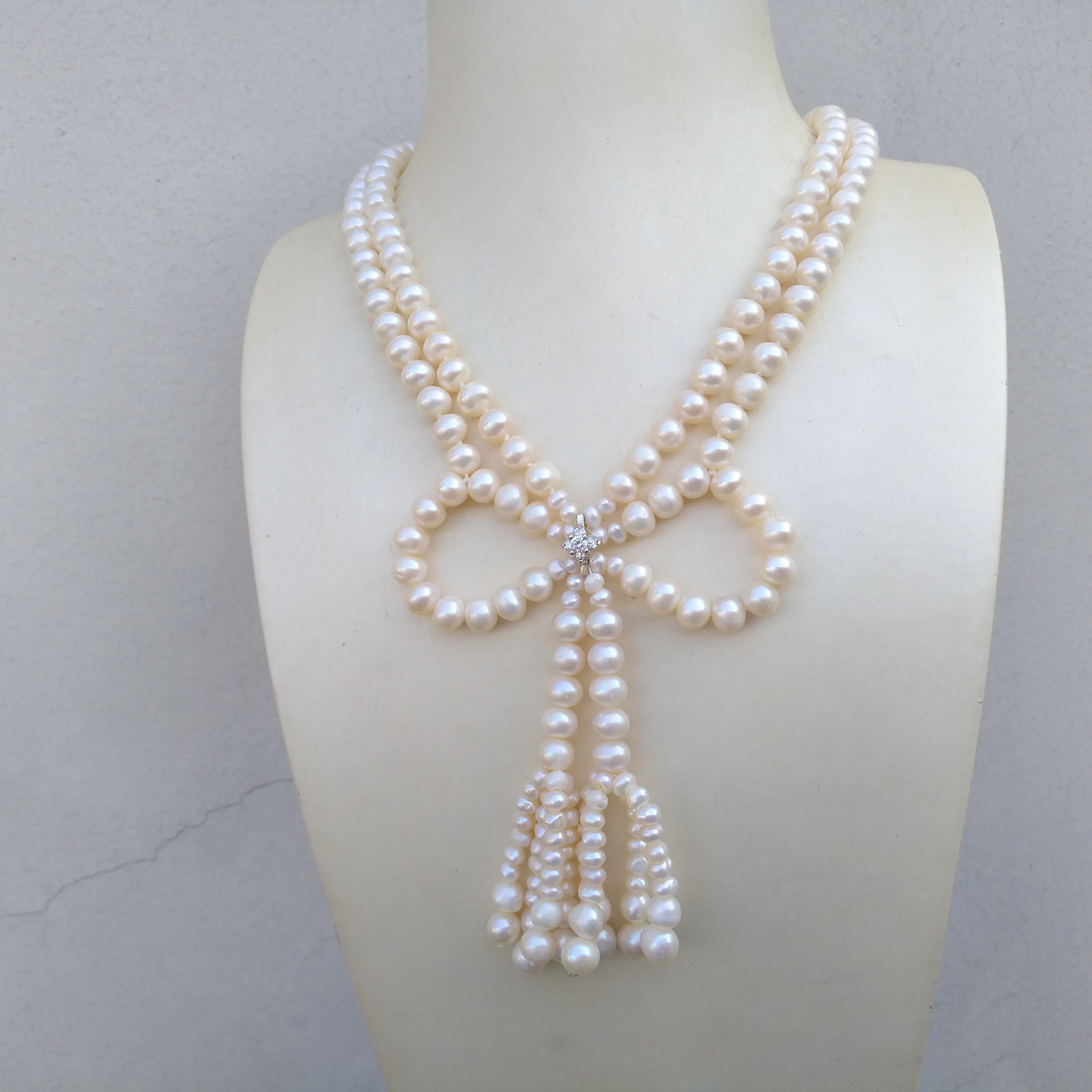 Double Strand AAAA + Natural Akoya White Pearl Necklace 40cm Hand-Kintted  Please see more pictures