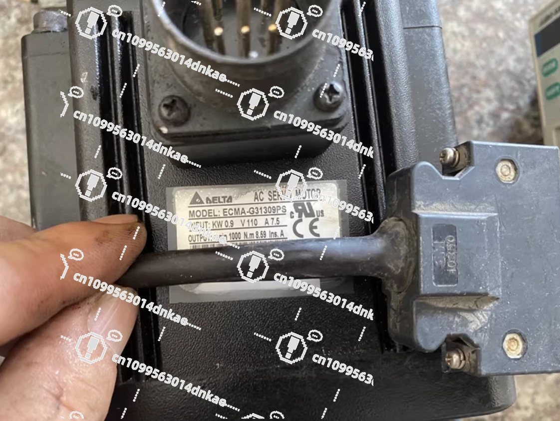 0.9KW Servo Motor Set Servo Driver: ASD-A1021-AB Servo Motor: ECMA-G31309PS