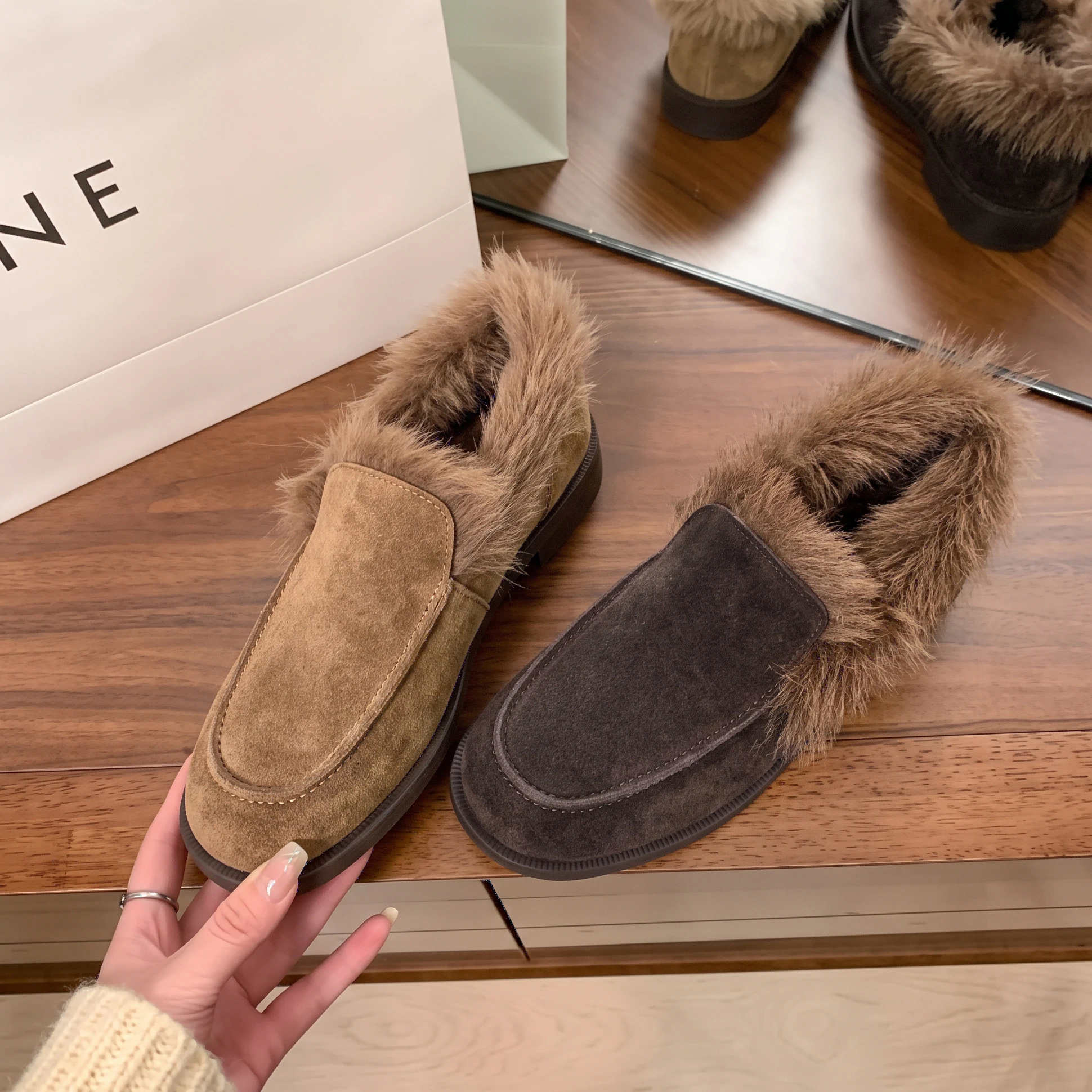 Women Fur Loafer Shoes Woman Winter Loafers Cow Suede Leather Casual Coffee Shoes Slip-on Round Toe Warm Lamb Wool Flats Ladies