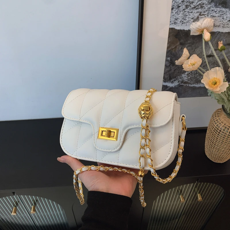 

Fashionable Messenger Bag For Ladies In High-Quality Leather By Luxury Brand Famous Designer Popular Classic Elegant Style