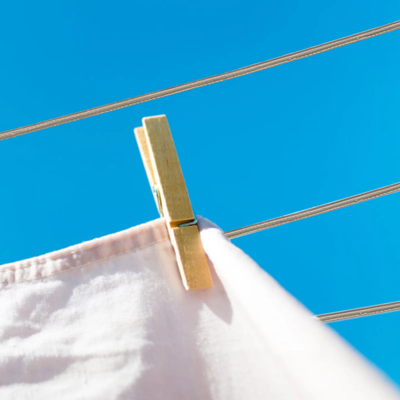 

ULTECHNOVO Thick Strong PVC Laundry Line Rope for Outdoor Garden Washing Clothes Drying Use