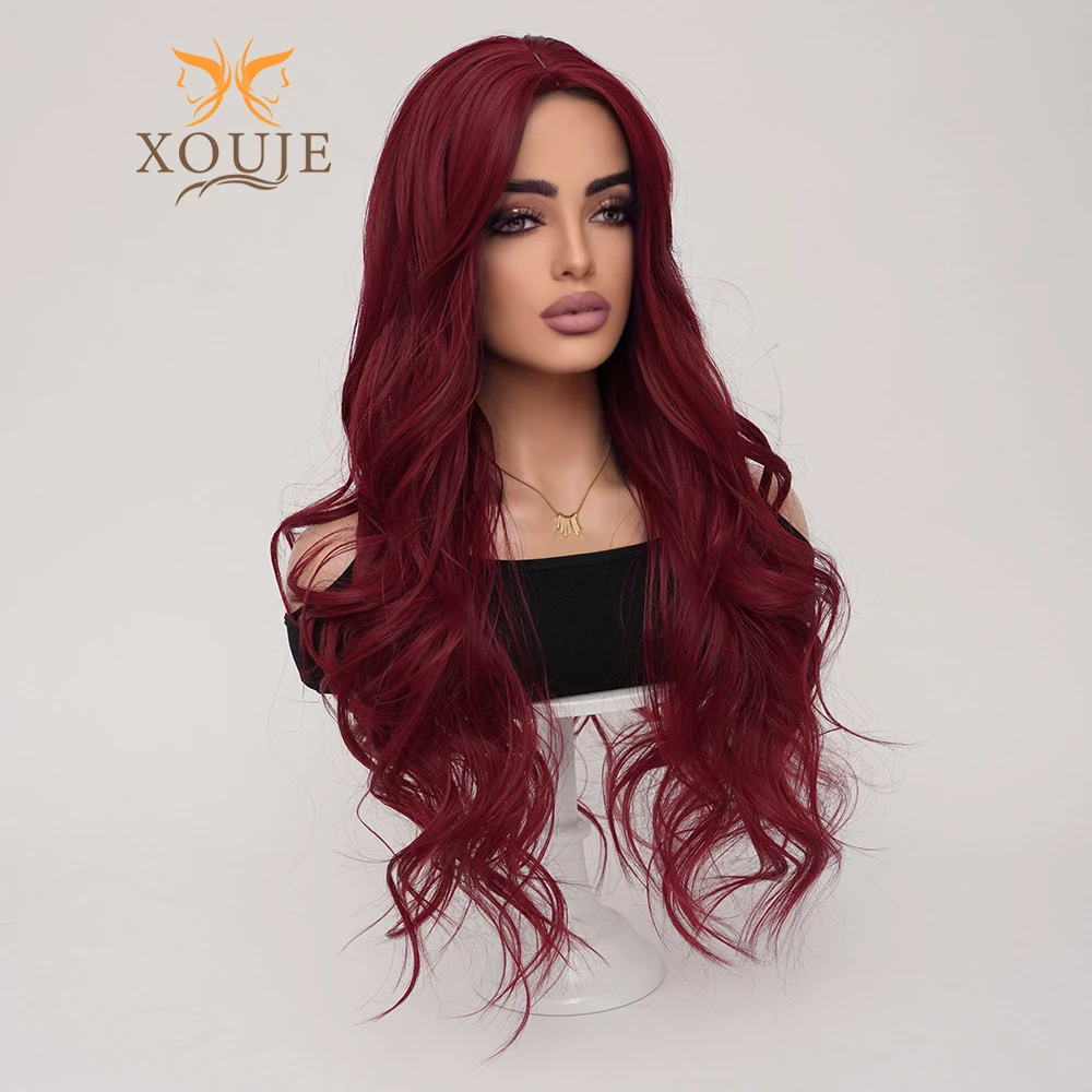 Natural Sexy Burgundy Wig Long Curly Synthetic Heat Resistant Wig Natural Wave Center Split Bangs Wig Daily Use Women\'s Holiday