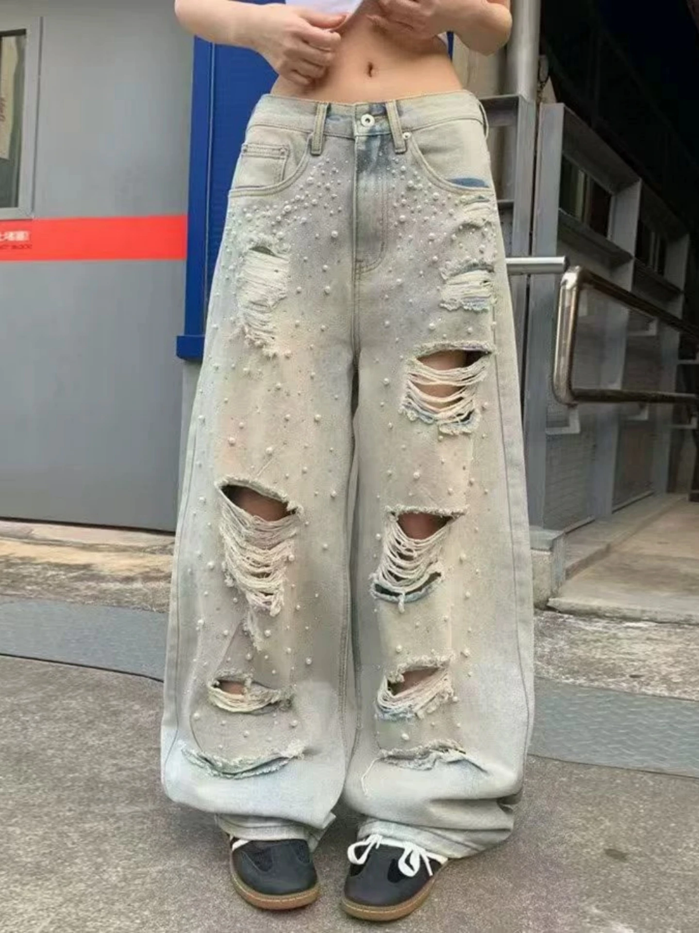 Casual Washed Denim Jeans with Letter Print Hole Punching Loose Wide Leg Pants for Men And Women Blue Jeans Casual Style