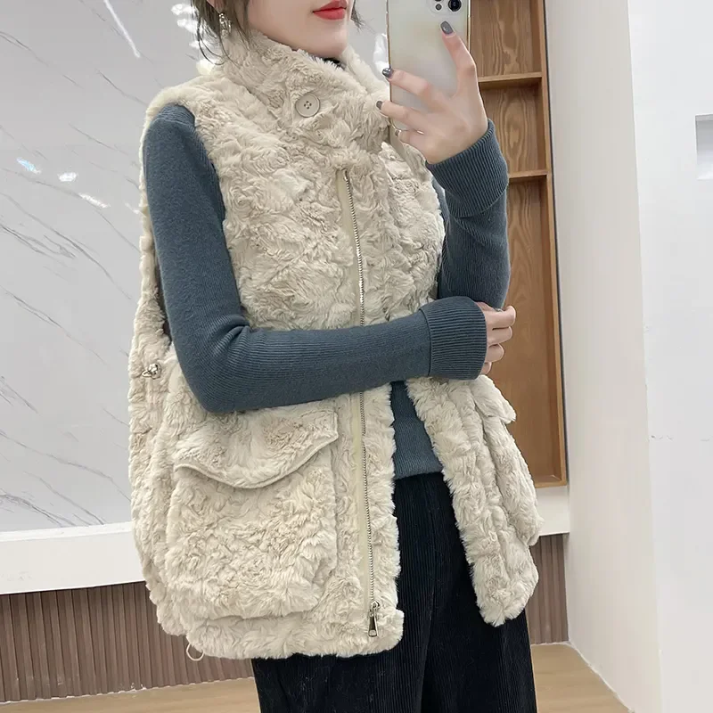 

Winter Warm Lamb Wool Vests Women Faux Fur Sleeveless Jacket Cardigan Plus Size Zipper Pockets Korean Coat Harajuku Vintage Vest