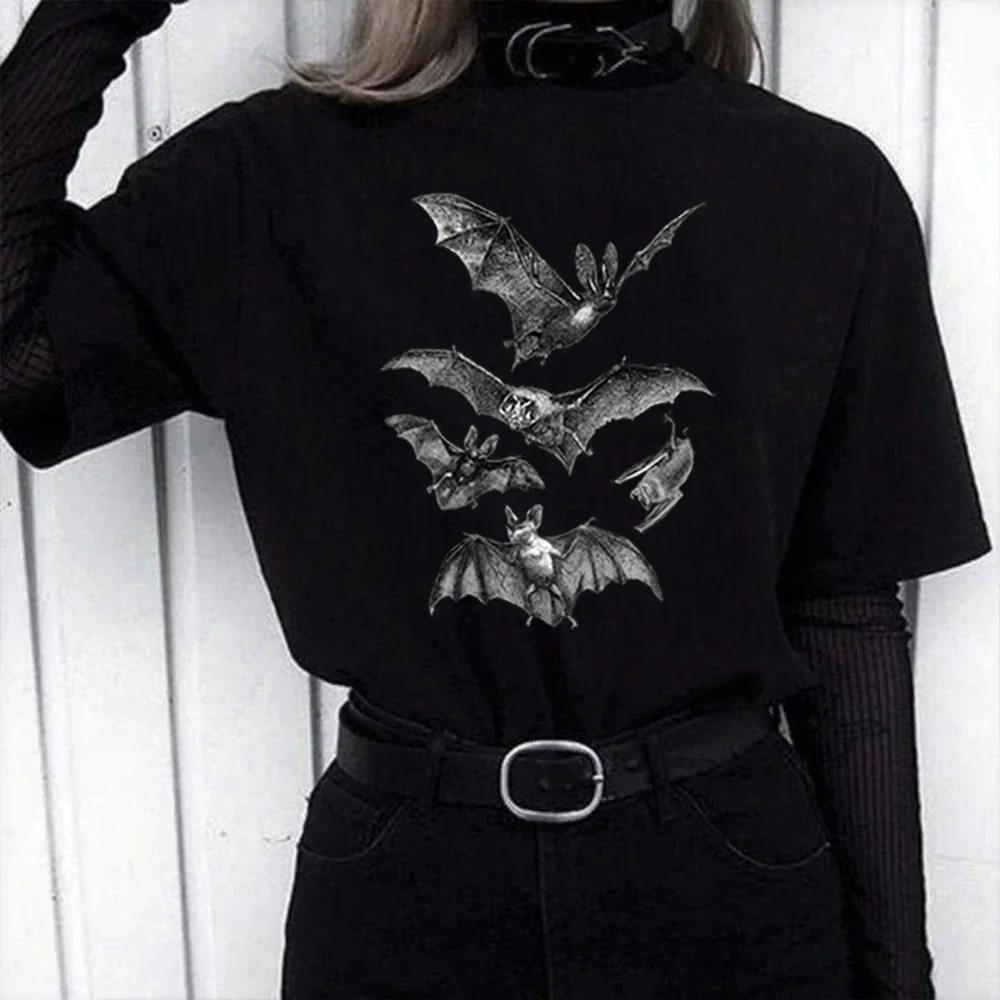 Gothic Witchy Women's Oversized T-shirt Pastel Goth Dark Grunge Tumblr Aesthetic Halloween Vampire Bat Vintage Bats Y2K Clothing