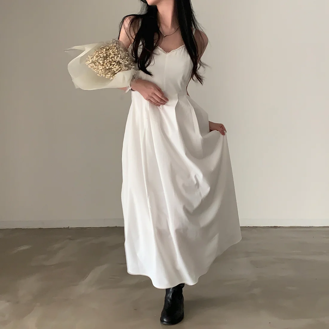 

Ele винтажная простая нежная кружевная отделка с v-образным вырезом для похудения плиссированная длинная юбка с бретельками Dr Chic для поездок на работу и высокой талией