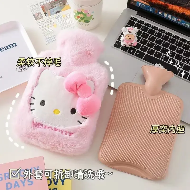 New Sanrio anime cartoon Kuromi My Melody Cinnamon Roll innovative cute plush hand warmer bottle portable winter warm handbag