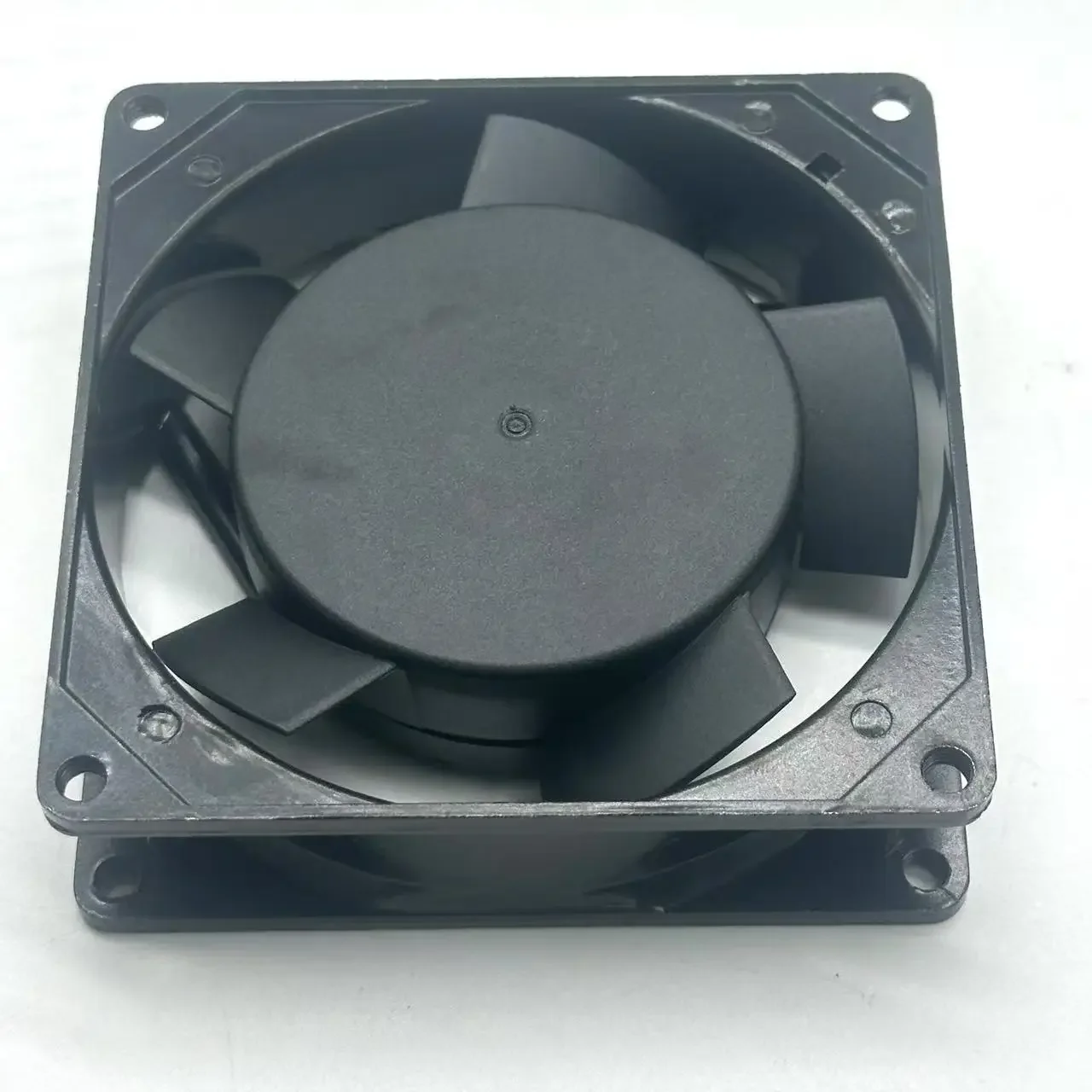ETRI 99XU 99XU0181001   70mA 92x92x25mm 2-pin Server Cooling Fan